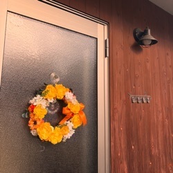 玄関リース新しくしました
